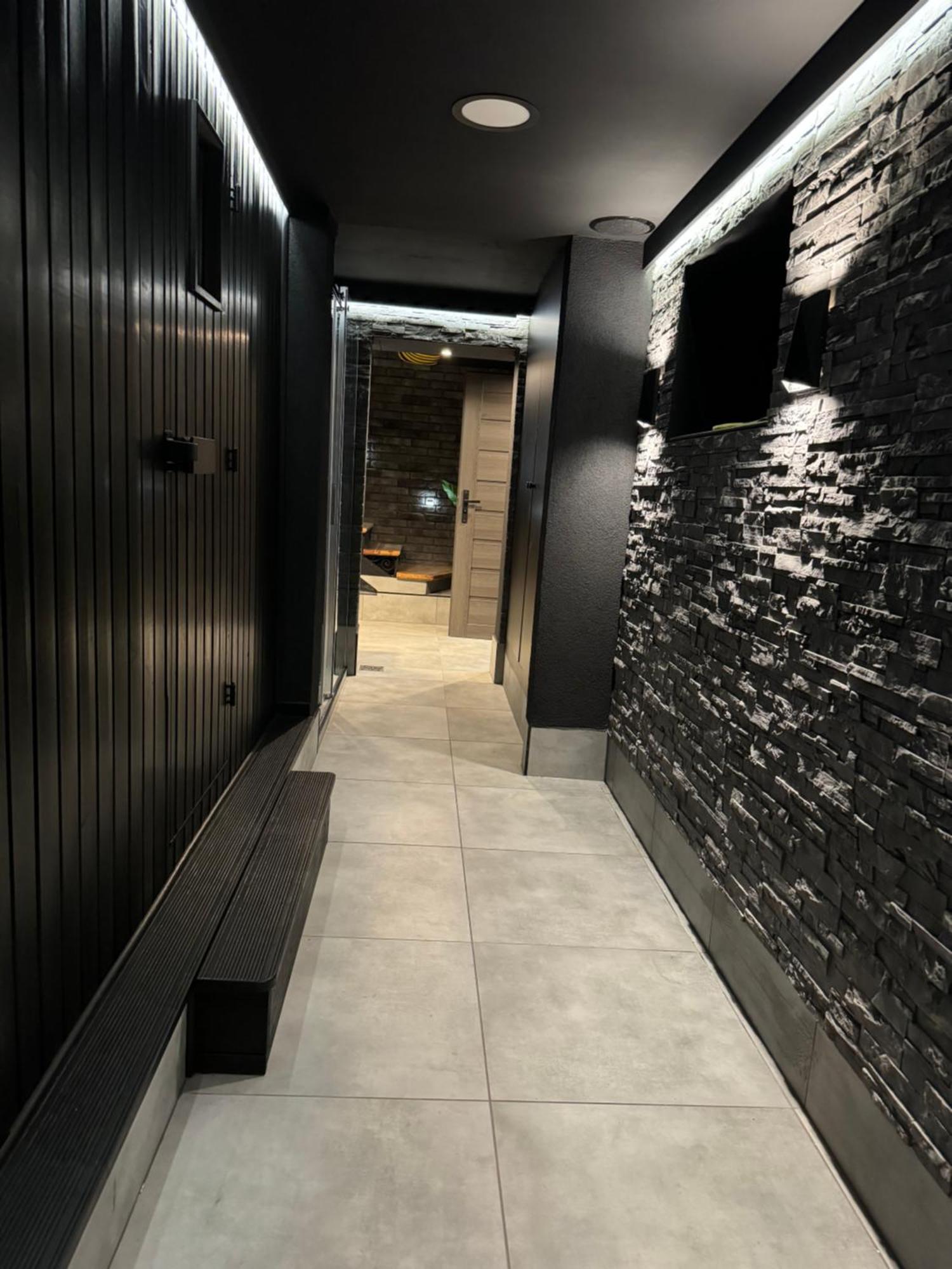 Appartement Fortisline Pokoje Z Klimatyzcja Sauna à Opole Extérieur photo